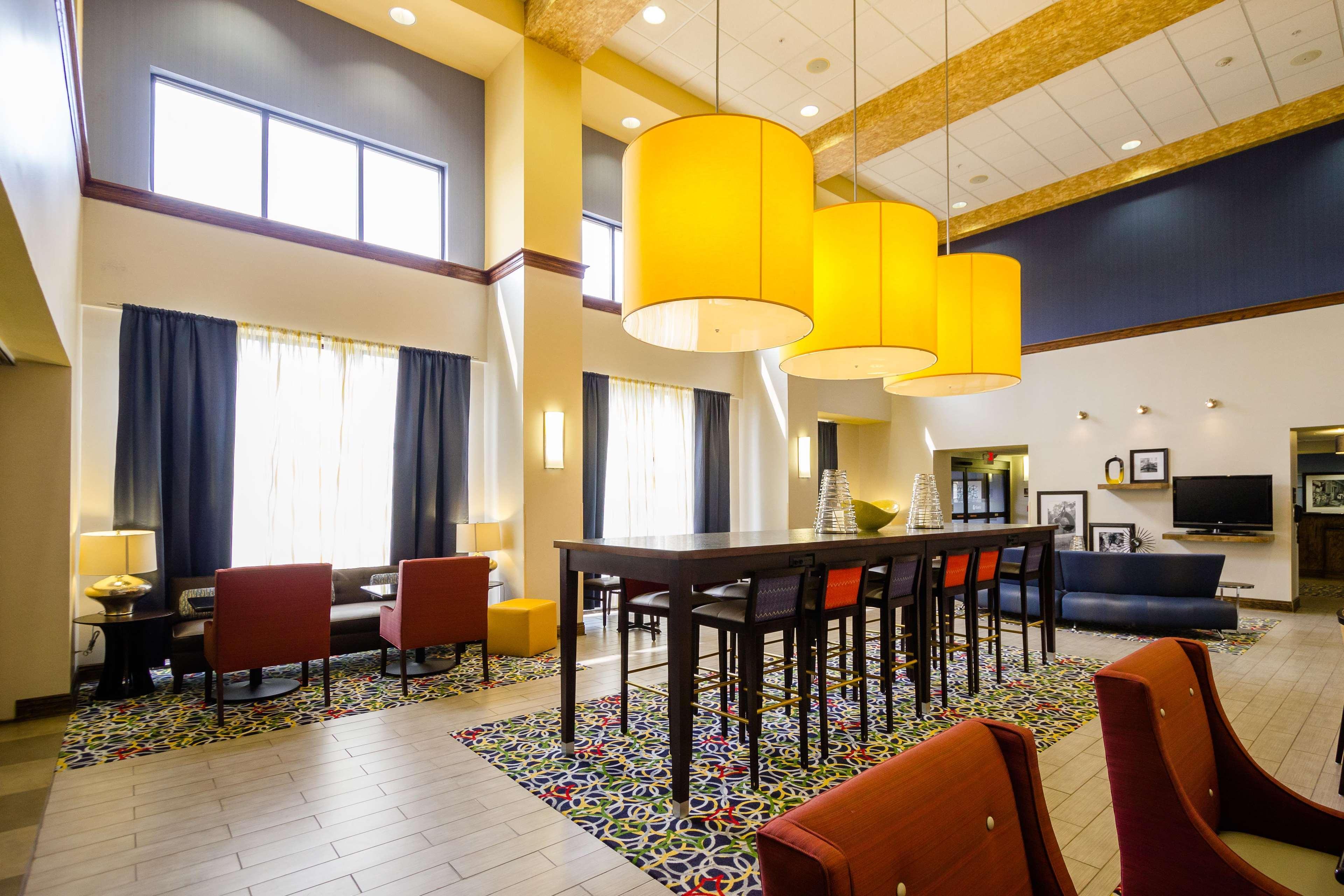 Hampton Inn&Suites Natchez Buitenkant foto