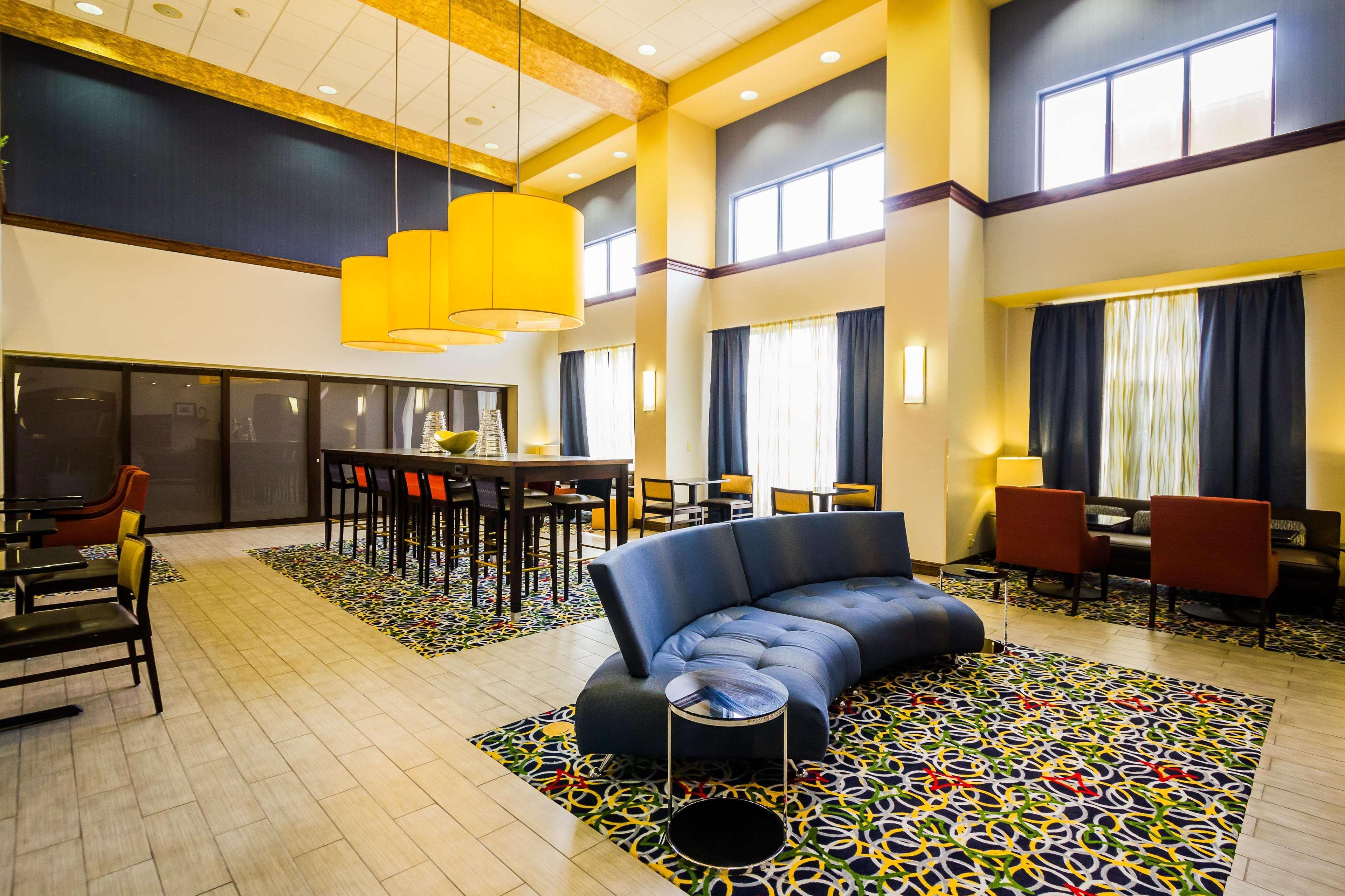 Hampton Inn&Suites Natchez Buitenkant foto